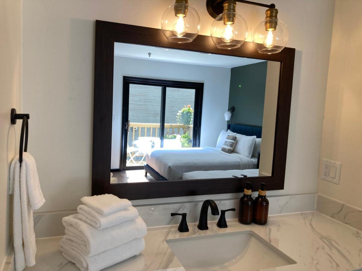 Hotel Frisco Luaran gambar