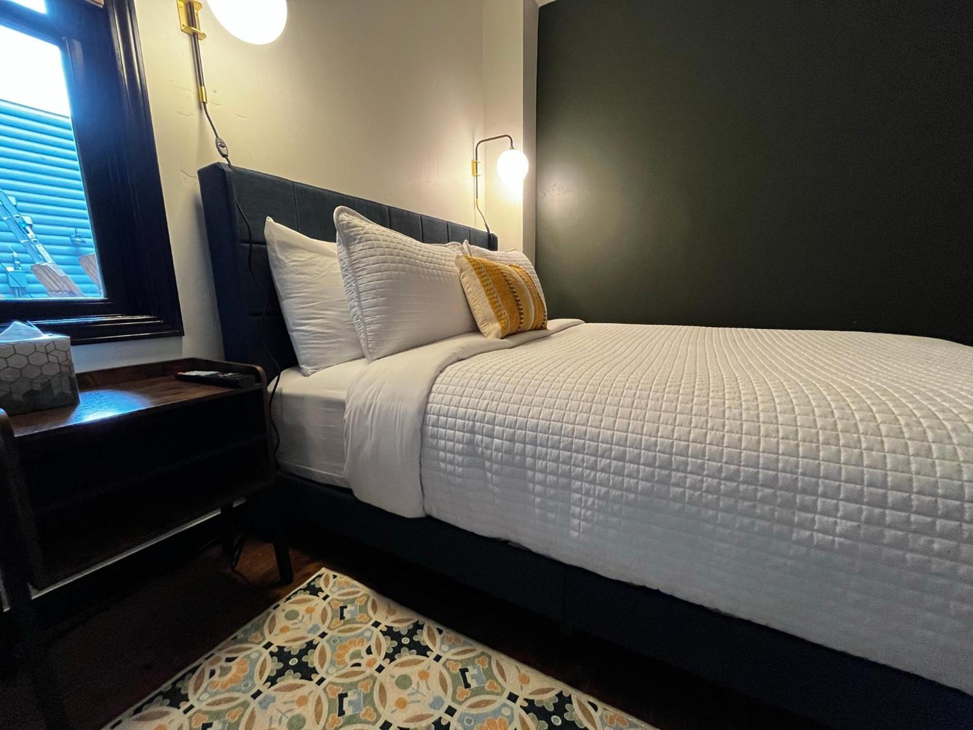 Hotel Frisco Luaran gambar