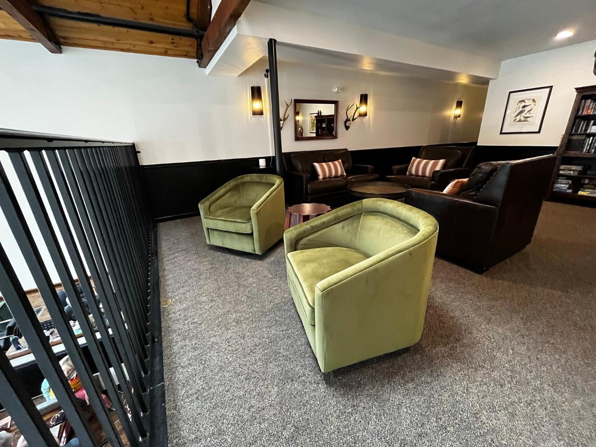 Hotel Frisco Luaran gambar