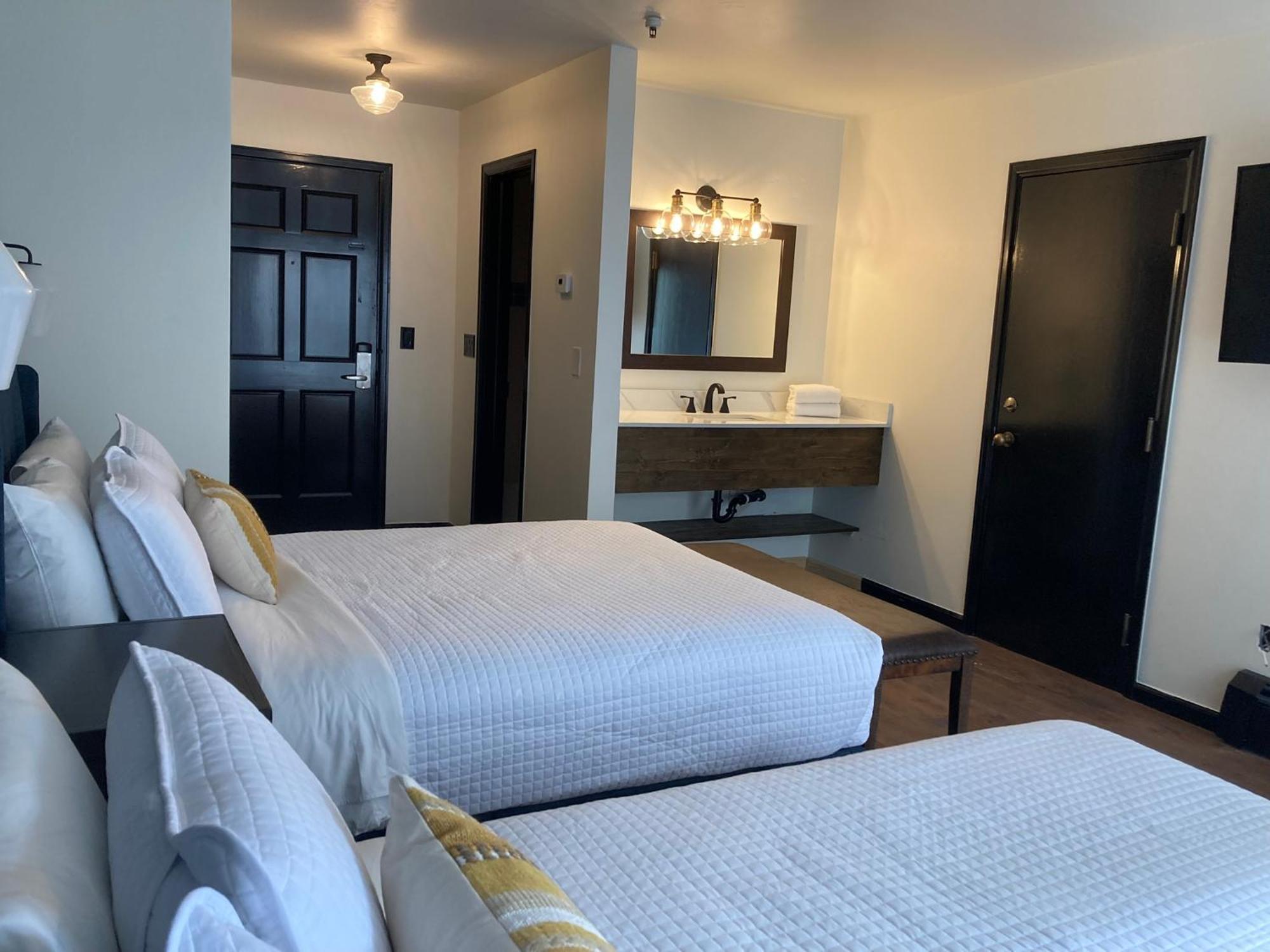Hotel Frisco Luaran gambar